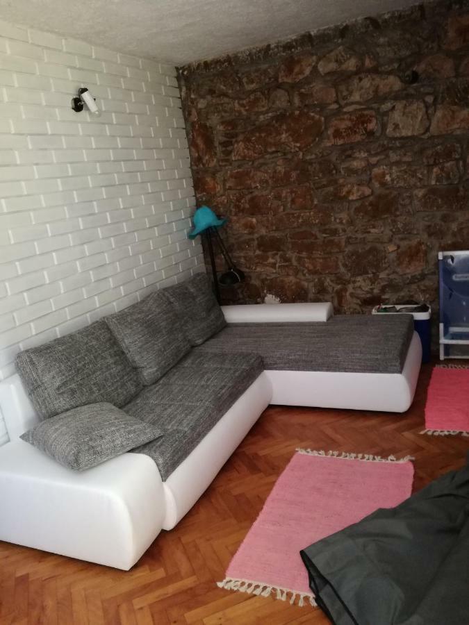 Lili Apartments, Sv Dunata 18 Kornić Exteriör bild